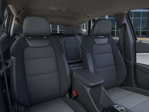 New 2026 Chevrolet Trax LT w/ Driver Confidence Package FWD image 16