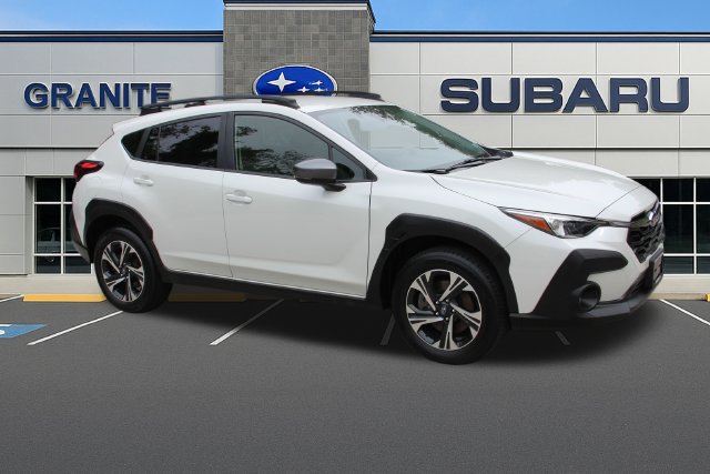 Used 2024 Subaru Crosstrek 2.0i Premium AWD/4WD image 13