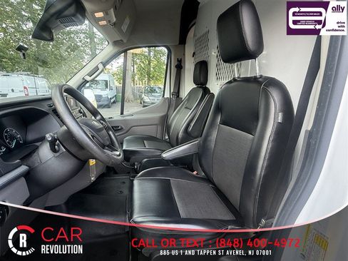 Used 2023 Ford Transit 250 Medium Roof w/ Fleet Safety Package RWD image 9