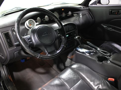 Used 1999 Plymouth Prowler image 2