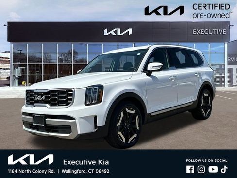 Certified 2023 Kia Telluride S w/ S Sunroof Package AWD/4WD image 1