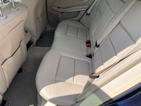Used 2015 Mercedes-Benz E 350 4MATIC Sedan image 12