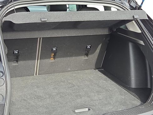 Used 2024 Chevrolet Trax ACTIV w/ Sunroof Package image 8