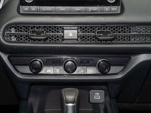 Certified 2024 Honda HR-V LX image 24