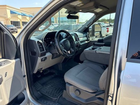 Used 2022 Ford F250 XLT AWD/4WD image 20