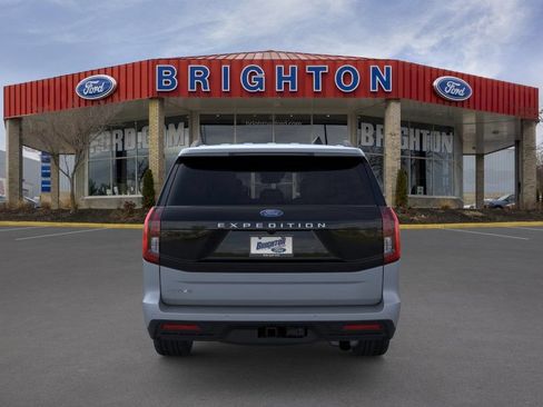 Used 2026 Ford Expedition Active AWD/4WD image 9