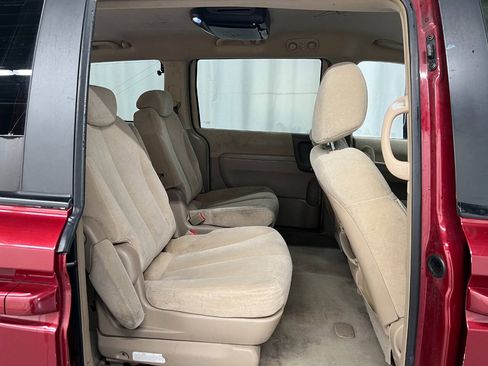 Used 2007 Kia Sedona LX FWD image 11