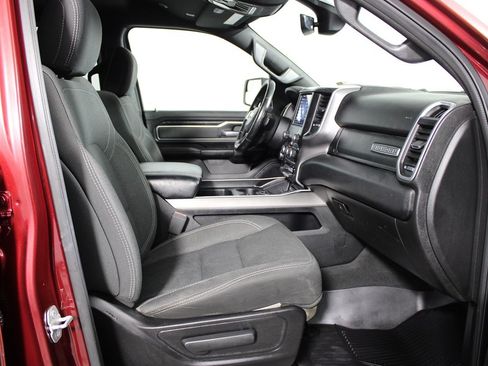 Used 2019 RAM 1500 Big Horn RWD image 7