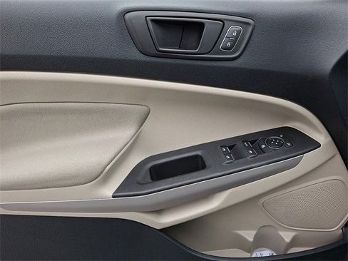 Used 2020 Ford EcoSport S image 12