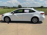 Used 2022 Toyota Corolla LE image 5