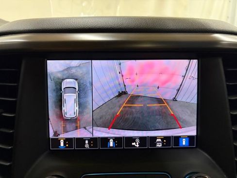 Used 2022 GMC Acadia AT4 w/ GMC Pro Grade Package AWD/4WD image 88