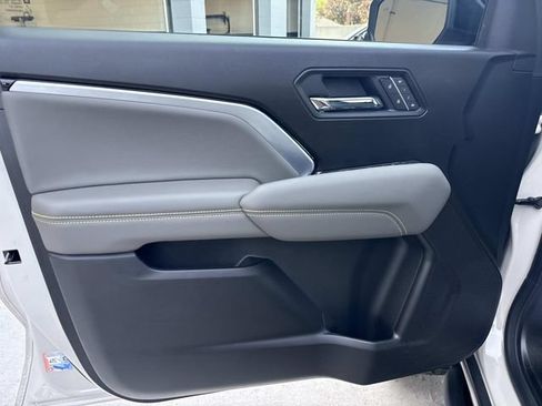 Used 2026 Chevrolet Colorado ZR2 w/ ZR2 Bison Edition AWD/4WD image 15