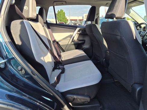 Used 2017 Toyota RAV4 XLE w/ All Weather Liner Package AWD/4WD image 28
