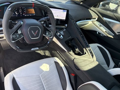 Used 2023 Chevrolet Corvette Z06 image 29