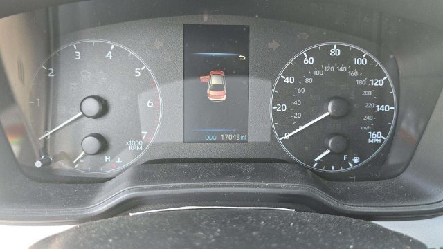 Used 2024 Toyota Corolla SE w/ SE Package FWD image 13