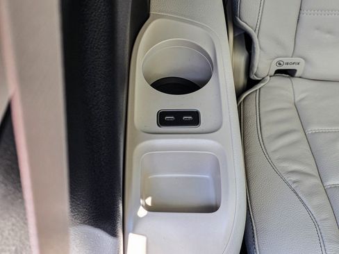 New 2026 Mercedes-Benz GLS 450 4MATIC image 45