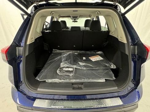 New 2026 Nissan Rogue SV w/ Cold Weather Package image 15