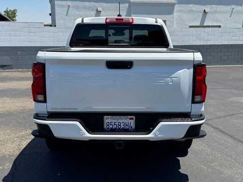 New 2025 Chevrolet Colorado LT w/ LT Convenience Package RWD image 5