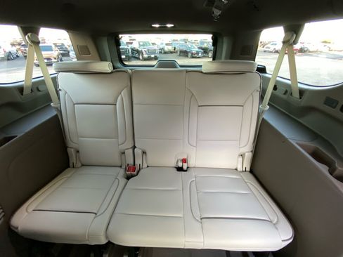 New 2026 GMC Yukon XL Denali w/ Advanced Technology Package image 25