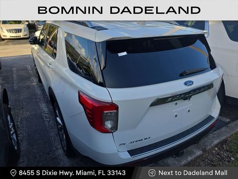 Used 2023 Ford Explorer Platinum w/ Technology Package image 8