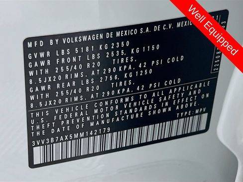 Used 2021 Volkswagen Tiguan SE R-Line FWD image 33