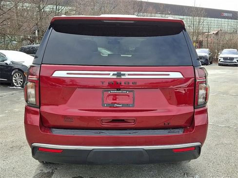 Used 2022 Chevrolet Tahoe LT w/ LT Signature Package image 5