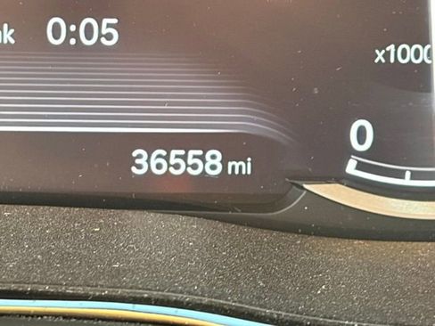 Used 2023 Genesis GV70 2.5T Select w/ Select Package image 15