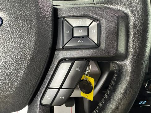 Used 2018 Ford F150 XLT w/ Equipment Group 302A Luxury AWD/4WD image 16