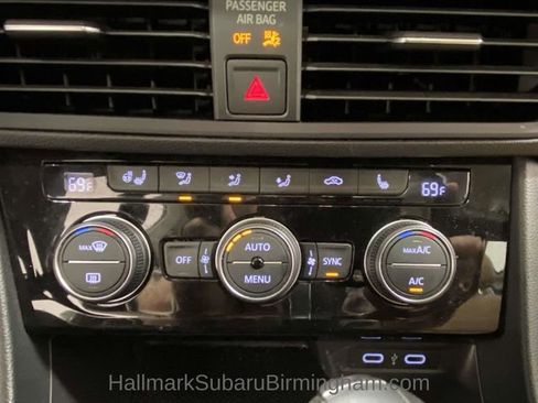 Used 2021 Volkswagen Jetta image 23