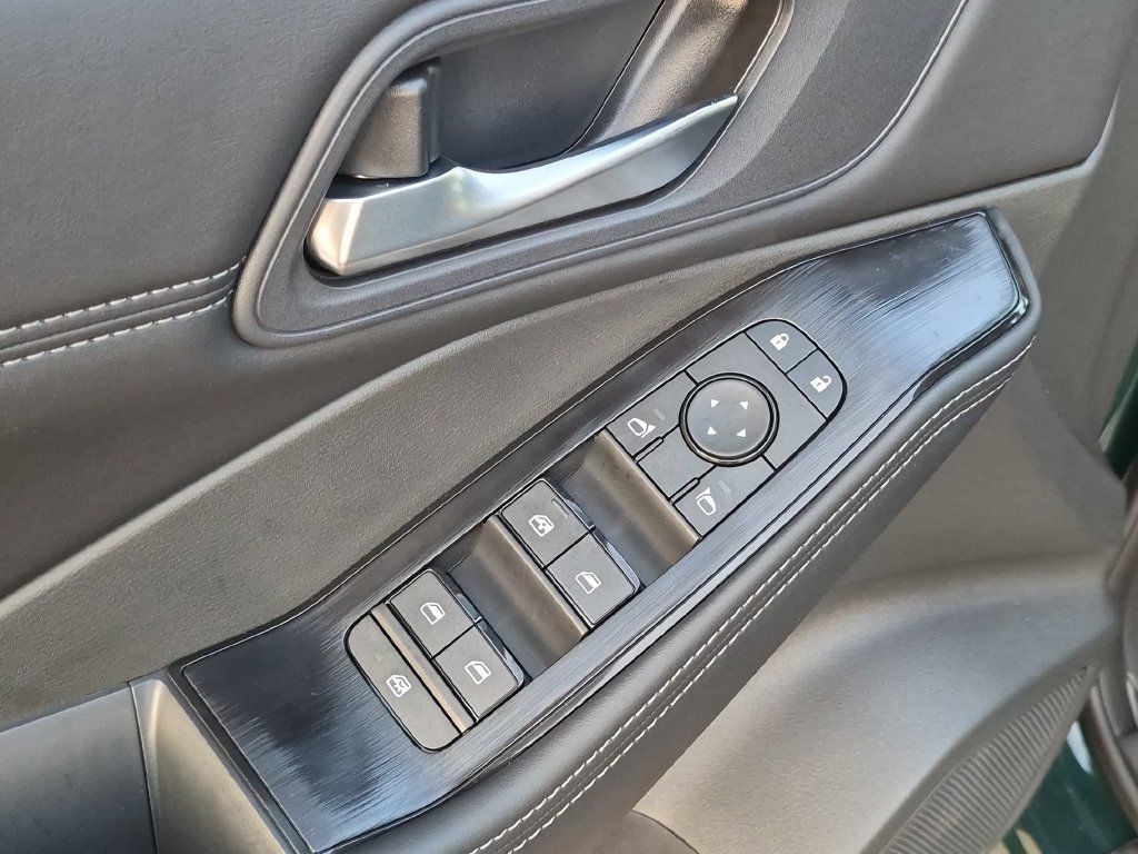 New 2026 Nissan Rogue Dark Armor FWD image 15