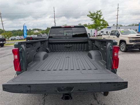 New 2026 Chevrolet Silverado 3500 LT w/ All Star Edition AWD/4WD image 8