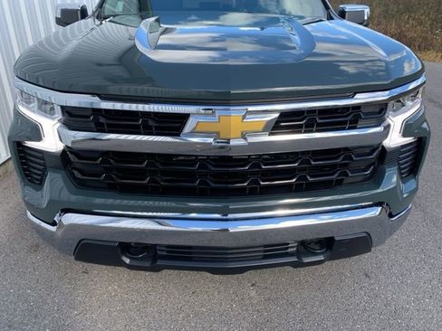 New 2026 Chevrolet Silverado 1500 LT image 4