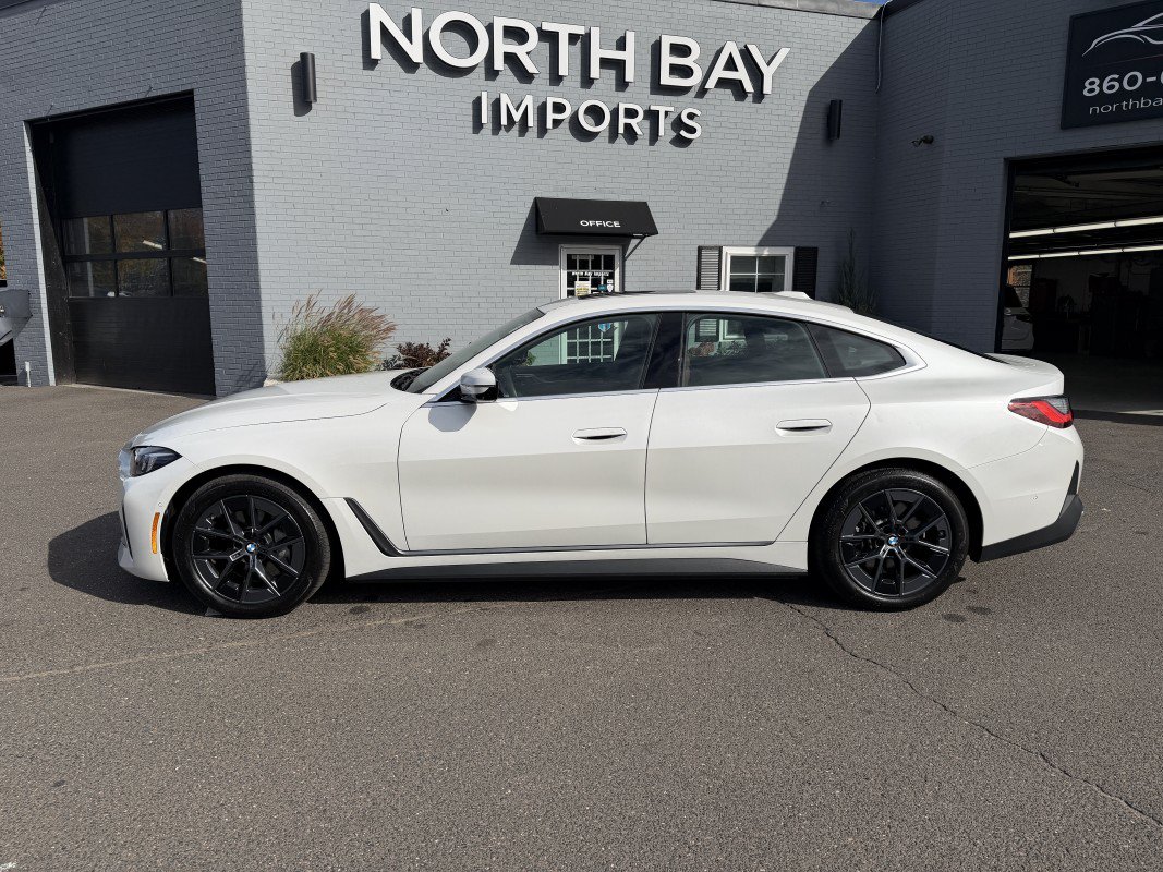 Used 2025 BMW i4 xDrive40i w/ Premium Package AWD/4WD image 12