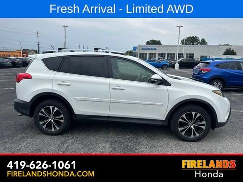 Used 2015 Toyota RAV4 Limited w/ Technology Package AWD/4WD image 6