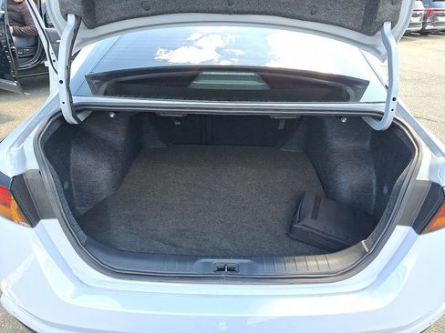 Used 2025 Nissan Altima 2.5 SR image 28