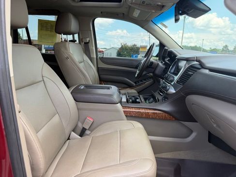 Used 2018 Chevrolet Tahoe Premier AWD/4WD image 34
