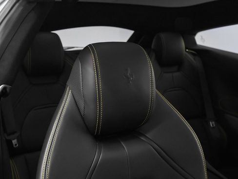 Used 2018 Ferrari GTC4Lusso image 29