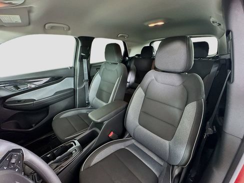 Used 2024 Chevrolet TrailBlazer LS w/ LS Convenience Package image 20