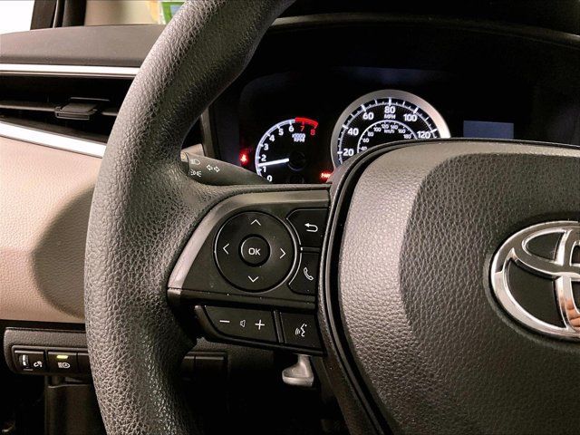 Used 2021 Toyota Corolla LE FWD image 17