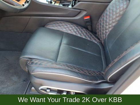 Used 2024 Jeep Grand Cherokee L Summit AWD/4WD image 9