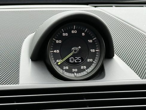 Certified 2022 Porsche Panamera 4 image 14