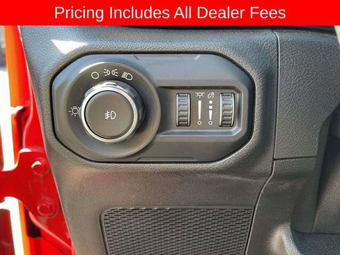 Used 2019 Jeep Wrangler Sport AWD/4WD image 22