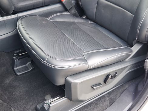 Used 2025 Ford Expedition Max Platinum AWD/4WD image 26