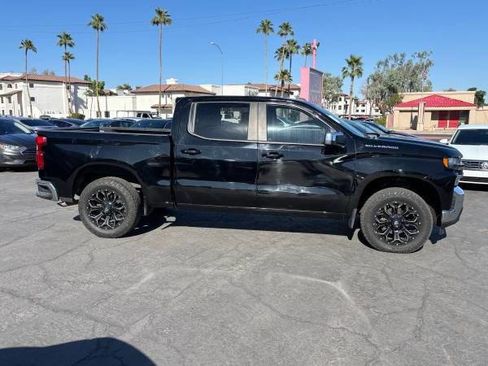 Used 2019 Chevrolet Silverado 1500 LT w/ All-Star Edition image 2