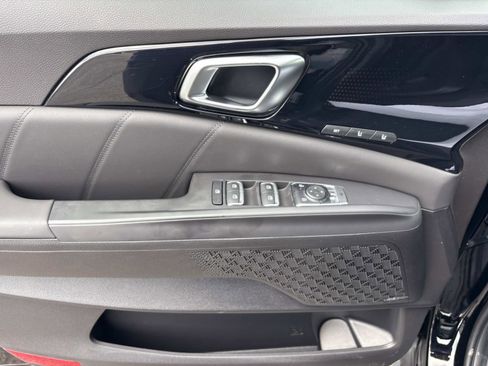 New 2026 Kia Carnival SX Prestige FWD image 17