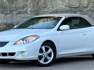 Used 2005 Toyota Solara SE video 1