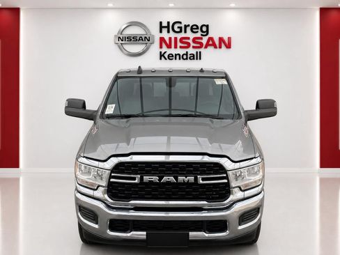 Used 2022 RAM 2500 Big Horn w/ Snow Chief Group AWD/4WD image 5