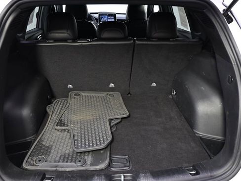 Used 2025 Jeep Compass Trailhawk image 19