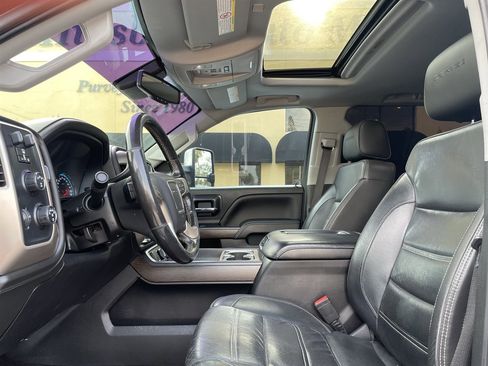 Used 2018 GMC Sierra 3500 Denali w/ Duramax Plus Package AWD/4WD image 24