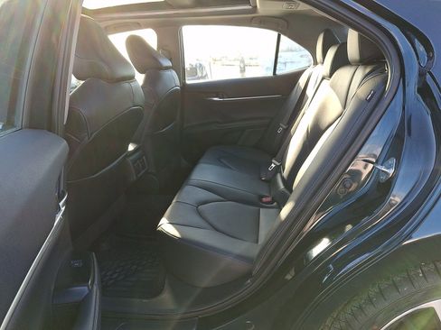 Used 2020 Toyota Camry XSE image 11